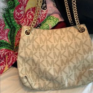 Mk small purse